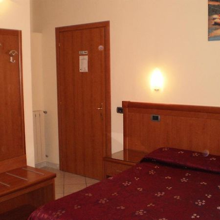 B&B Starlight Rome Bagian luar foto