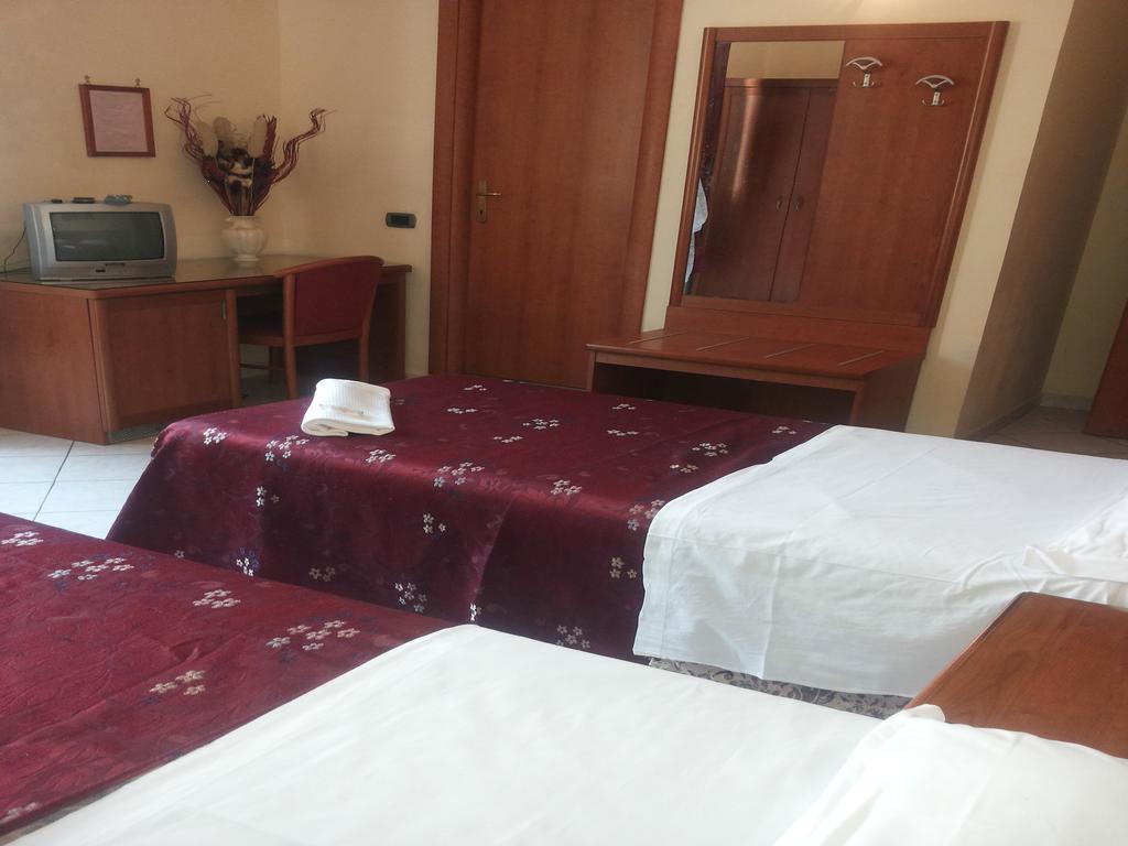 B&B Starlight Rome Bagian luar foto