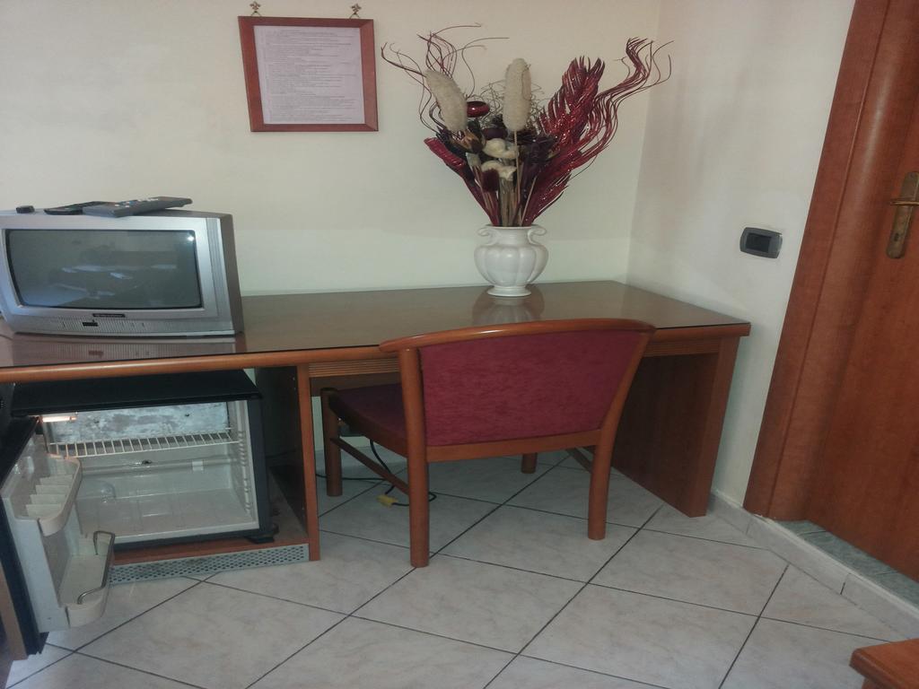 B&B Starlight Rome Bagian luar foto