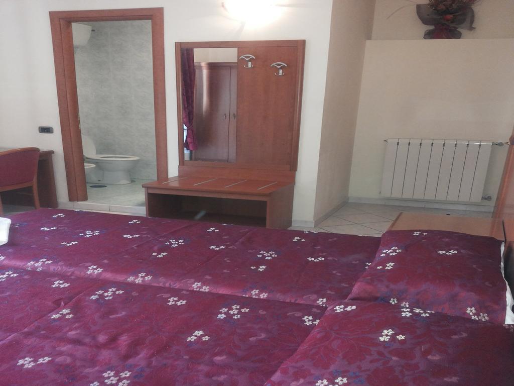 B&B Starlight Rome Bagian luar foto
