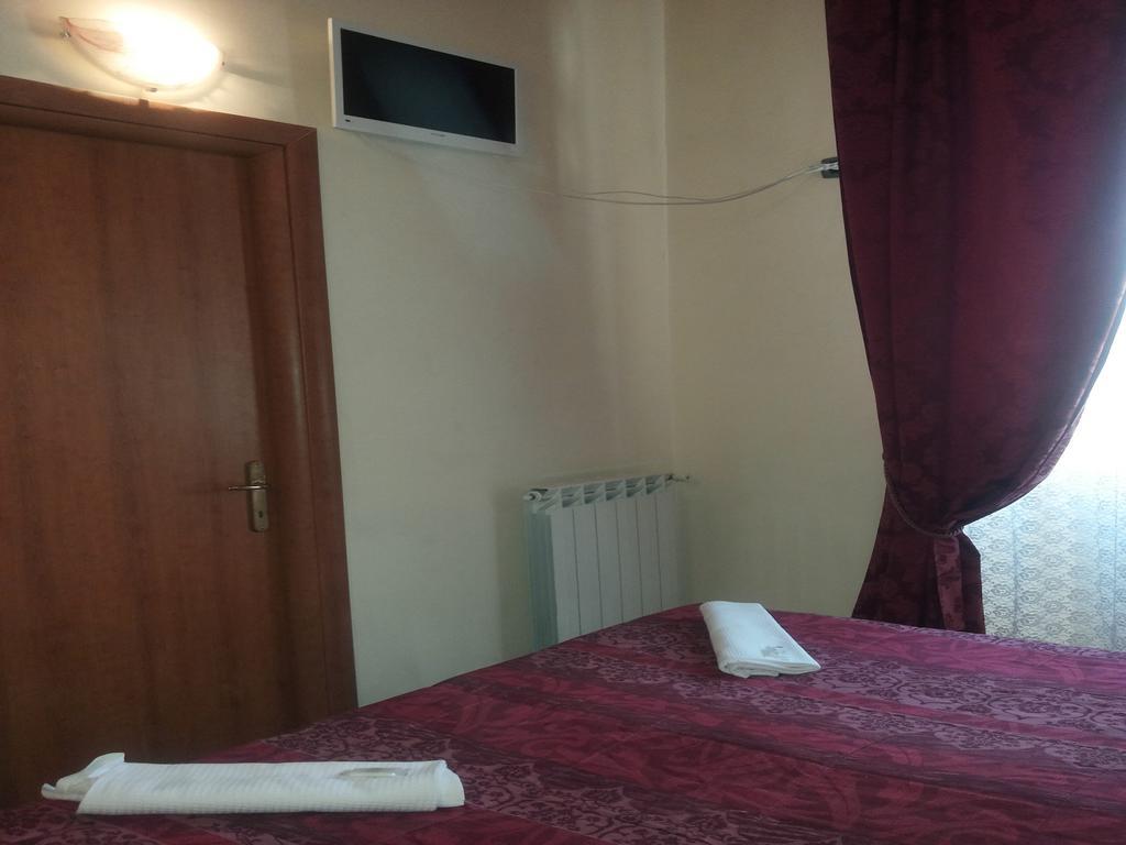B&B Starlight Rome Bagian luar foto