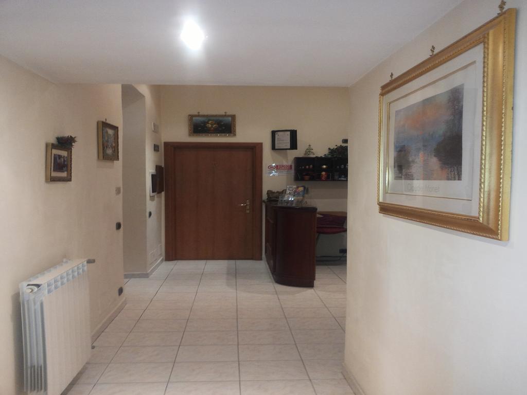 B&B Starlight Rome Bagian luar foto