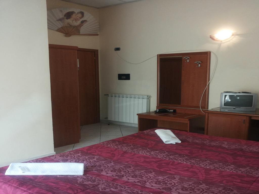 B&B Starlight Rome Bagian luar foto