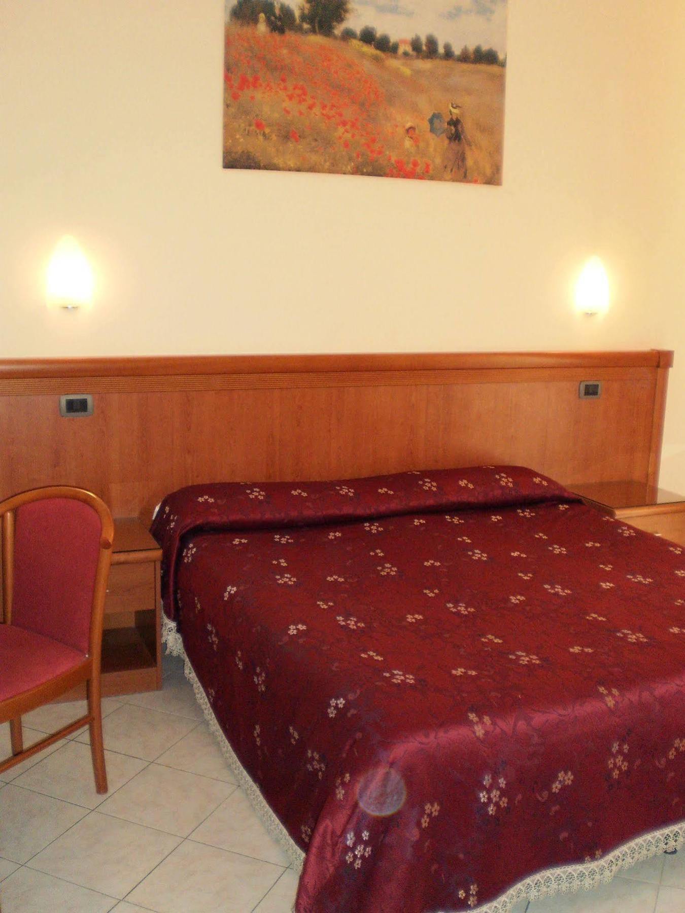 B&B Starlight Rome Bagian luar foto